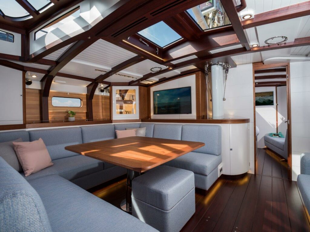 spirit yachts 72 dh price