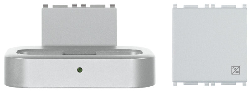 Docking station for iPod/iPhone Silver