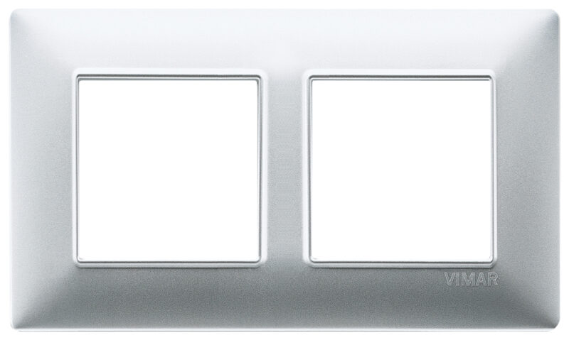 Plate 4M (2+2) 57mm techn.matt silver
