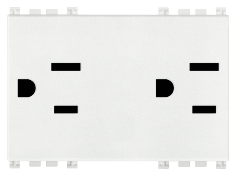 Two 2P+E15A USA+SASO SICURYoutlets white