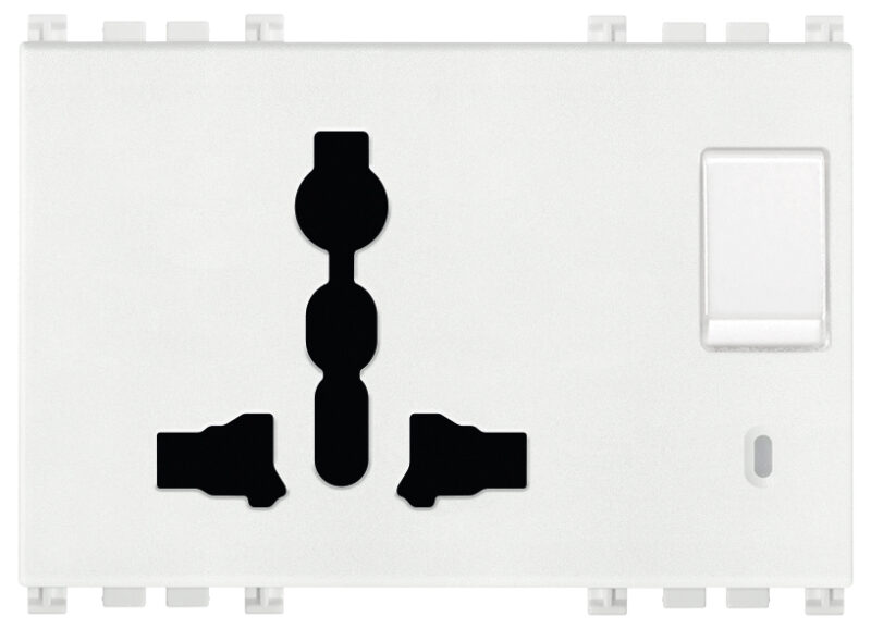 2P+E 13A SICURY multi-outlet+switchwhite