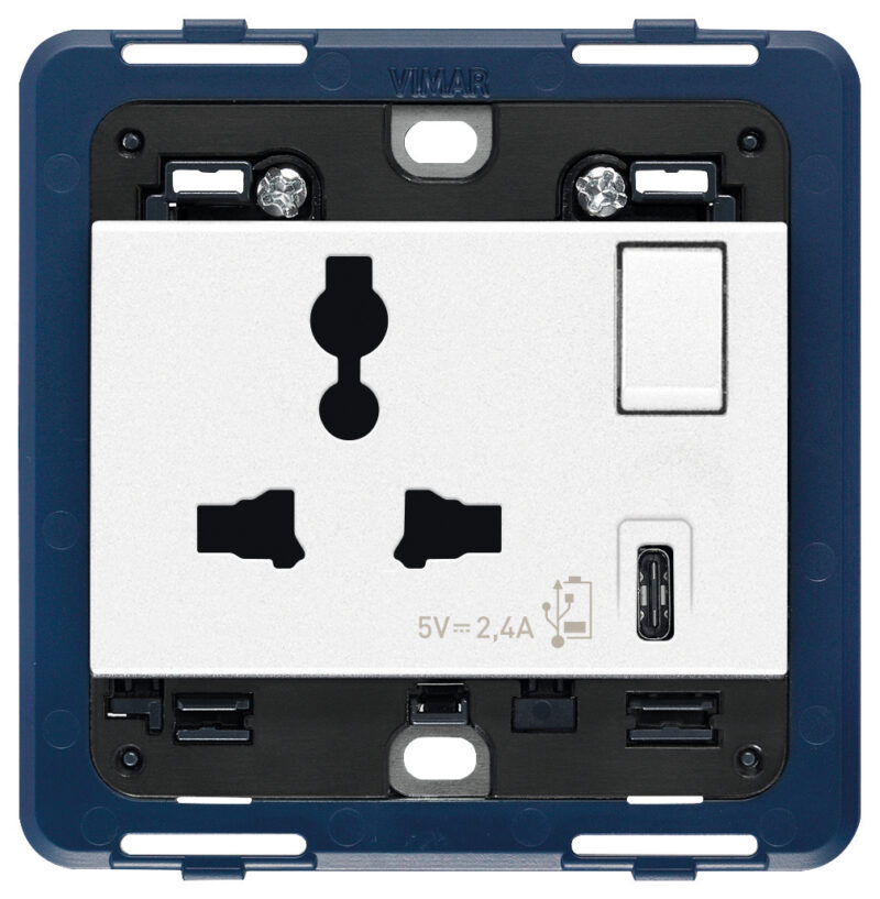 2P+E13A SICURY Mult.+USB C socket white