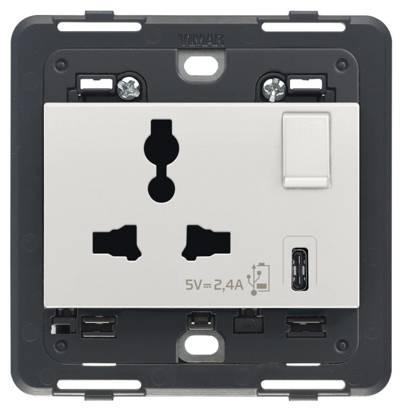 2P+E13A SICURY Mult.+USB C socket Next