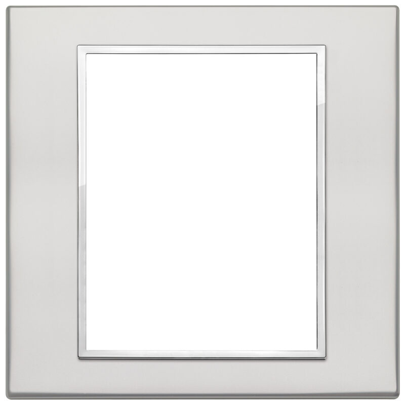 Plate 8(4+4)M aluminium silver